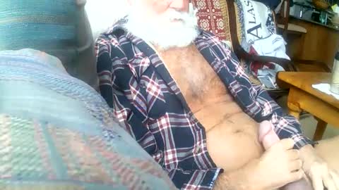 beardbushy online show from February 27, 2025, 4:10 pm