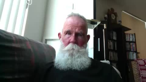 beardbushy online show from September 11, 2025, 4:29 pm