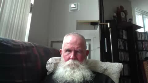 beardbushy online show from December 20, 2025, 6:26 pm