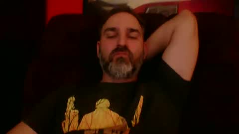 Snapshot of beardedambition chatting on October 4, 2025, 2:48 pm beardedambition online show from October 4, 2025, 2:48 pm