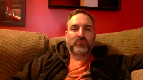 Snapshot of beardedambition chatting on June 5, 2026, 2:29 am beardedambition online show from June 5, 2026, 2:29 am