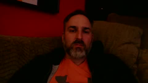 Snapshot of beardedambition chatting on June 6, 2026, 3:22 am beardedambition online show from June 6, 2026, 3:22 am
