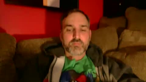 Snapshot of beardedambition chatting on June 8, 2026, 12:47 am beardedambition online show from June 8, 2026, 12:47 am