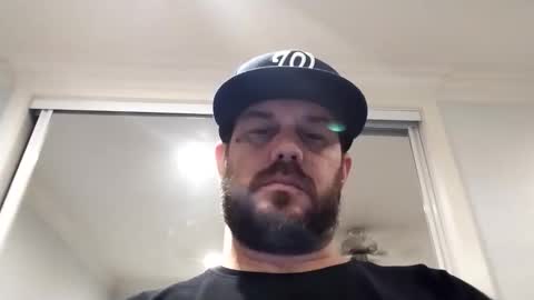 Bearmeat online show from November 1, 2025, 9:44 am