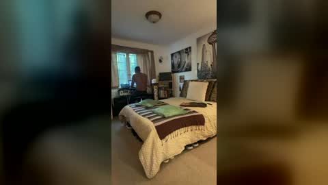 Snapshot of bearmeat4you chatting on August 9, 2026, 12:34 am bearmeat4you online show from August 9, 2026, 12:34 am