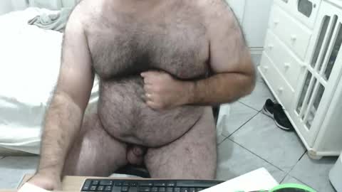 Snapshot of beastbearmg chatting on September 14, 2025, 12:21 am beastbearmg online show from September 14, 2025, 12:21 am