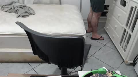 Snapshot of beastbearmg chatting on September 26, 2025, 11:42 pm beastbearmg online show from September 26, 2025, 11:42 pm