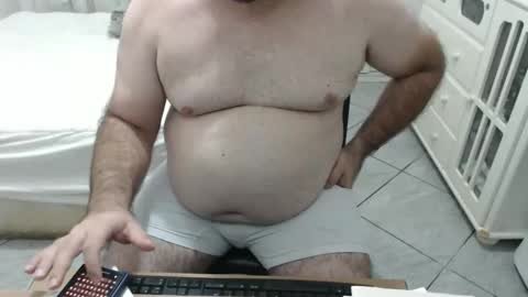 Snapshot of beastbearmg chatting on October 2, 2025, 12:17 am beastbearmg online show from October 2, 2025, 12:17 am