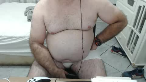 Snapshot of beastbearmg chatting on October 4, 2025, 11:25 pm beastbearmg online show from October 4, 2025, 11:25 pm