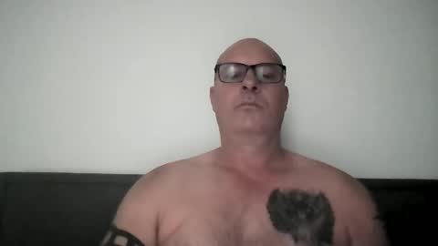 Snapshot of beatsboy87 chatting on February 2, 2025, 12:30 am beatsboy87 online show from February 2, 2025, 12:30 am