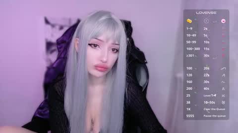 beaty_lilith online show from October 9, 2025, 5:38 am