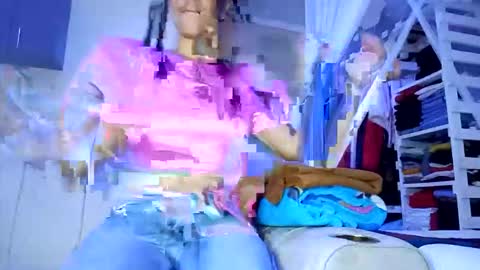 Gia online show from March 27, 2026, 10:04 am