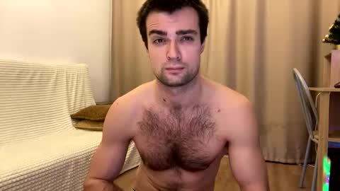 Nik online show from January 9, 2026, 7:37 pm