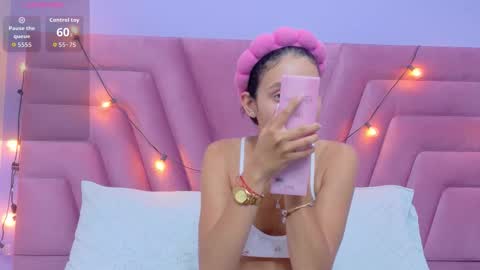 Shalom  online show from November 21, 2025, 8:29 pm