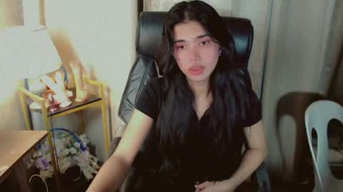 Snapshot of beautifultrixie chatting on June 21, 2026, 8:33 pm TRIXIE online show from June 21, 2026, 8:33 pm