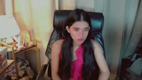 Snapshot of beautifultrixie chatting on July 9, 2026, 7:07 pm TRIXIE online show from July 9, 2026, 7:07 pm