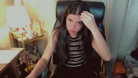 Snapshot of beautifultrixie chatting on July 16, 2026, 7:53 pm TRIXIE online show from July 16, 2026, 7:53 pm