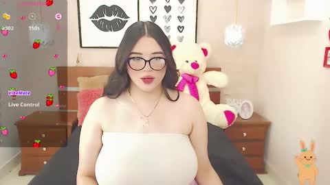 beautty_pink online show from January 9, 2025, 1:45 pm