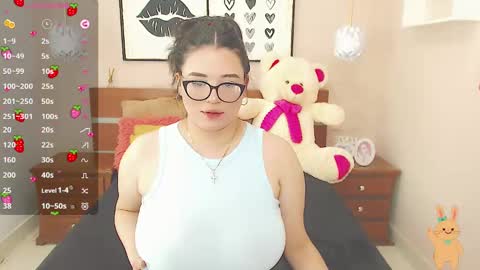 beautty_pink online show from January 17, 2025, 6:44 pm