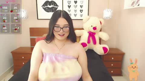 beautty_pink online show from February 24, 2025, 5:20 pm