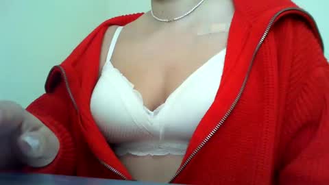 beauty_annyta online show from February 25, 2026, 10:03 am