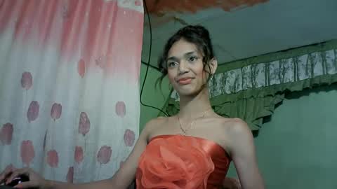 Snapshot of beautyhotasia123 chatting on December 27, 2024, 6:10 pm beautyhotasia123 online show from December 27, 2024, 6:10 pm