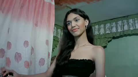 Snapshot of beautyhotasia123 chatting on January 1, 2025, 5:00 pm beautyhotasia123 online show from January 1, 2025, 5:00 pm