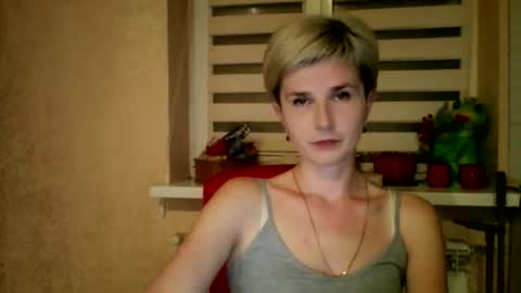 BeautyKsenia online show from April 8, 2026, 7:36 pm