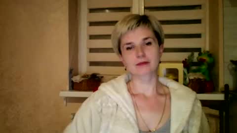 BeautyKsenia online show from April 15, 2026, 7:58 pm