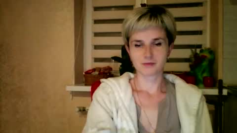 Snapshot of beautyksenia chatting on May 14, 2026, 7:20 pm BeautyKsenia online show from May 14, 2026, 7:20 pm