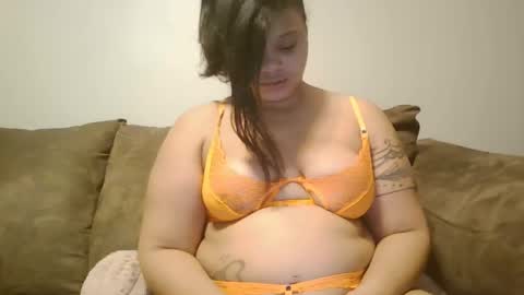 Snapshot of beautyloves chatting on February 27, 2025, 7:26 pm Beauty online show from February 27, 2025, 7:26 pm