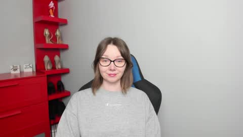 Zoe online show from April 3, 2026, 5:27 am