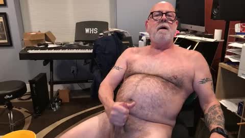 Snapshot of beavermower chatting on May 10, 2026, 6:51 am beavermower online show from May 10, 2026, 6:51 am