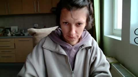 Raluca online show from November 8, 2025, 1:55 pm