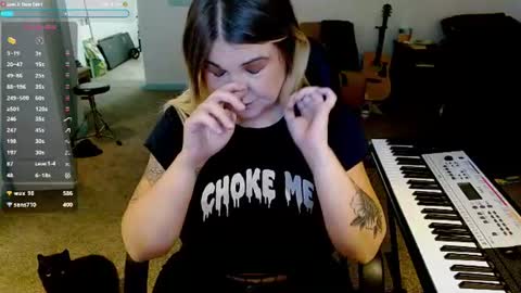 Snapshot of beccalubov chatting on July 12, 2026, 6:21 pm Becca Lubov online show from July 12, 2026, 6:21 pm
