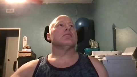 Snapshot of beckster040 chatting on June 7, 2026, 5:55 am beckster online show from June 7, 2026, 5:55 am