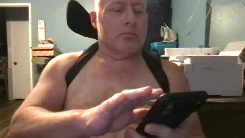 Snapshot of beckster040 chatting on June 25, 2026, 5:34 am beckster online show from June 25, 2026, 5:34 am