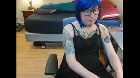 Snapshot of beckyking chatting on January 19, 2025, 8:09 pm BeckyKinkg online show from January 19, 2025, 8:09 pm