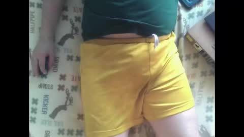 Snapshot of bedwetboy chatting on December 28, 2024, 4:09 pm Bedwetboys online show from December 28, 2024, 4:09 pm