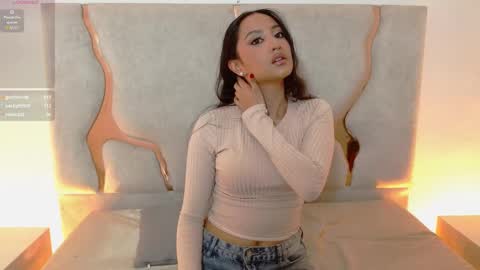 BELLA online show from October 5, 2025, 2:32 am