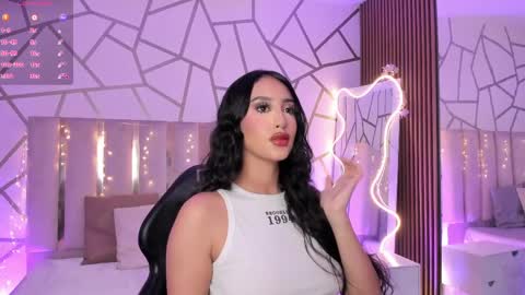 BELLA online show from April 8, 2026, 12:21 am