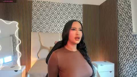 BELLA online show from April 20, 2026, 11:57 am