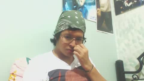 Snapshot of beentage chatting on July 20, 2026, 3:32 am Alex online show from July 20, 2026, 3:32 am
