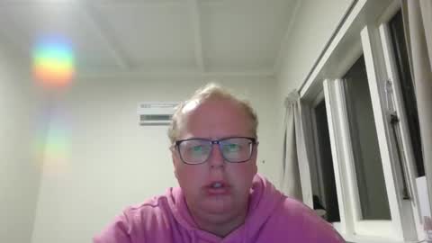 beentomars online show from March 26, 2026, 4:12 pm