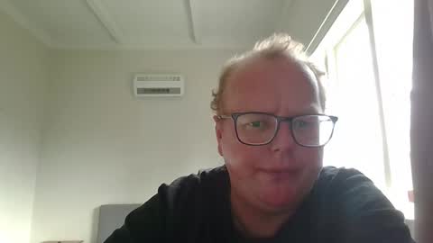 beentomars online show from April 1, 2026, 4:35 am