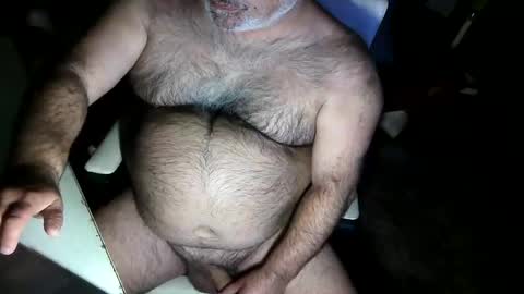 beers19 online show from November 15, 2025, 3:52 pm