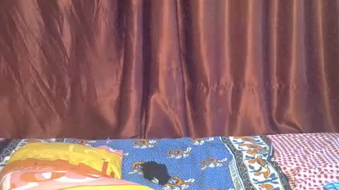 beib_love online show from February 4, 2026, 7:09 pm