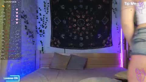 Bekky online show from October 27, 2025, 3:21 am