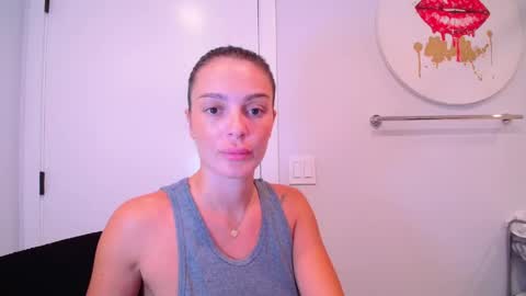 Snapshot of bell_kim chatting on May 31, 2026, 1:03 am Bell kim online show from May 31, 2026, 1:03 am