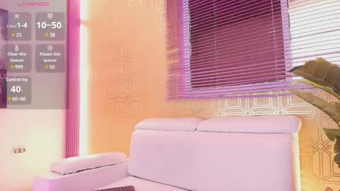 bella19   online show from January 18, 2025, 8:09 pm